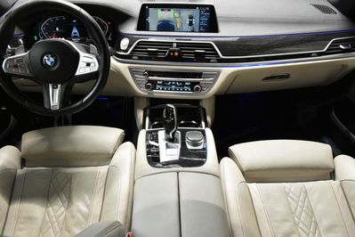 BMW Seria 7 740d xDrive