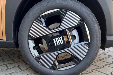 Fiat Grande Panda La Prima 1.2 mHEV