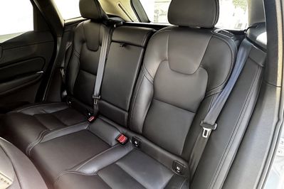 Volvo XC60 B5 B AWD Ultra Dark aut
