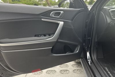 Kia XCeed M 1.5 T-GDI DCT