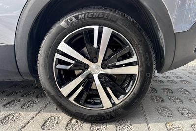 Peugeot 3008 GT 1.2 PureTech  S&S EAT8