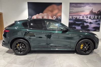Alfa Romeo Stelvio Turbo Veloce Q4