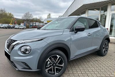 Nissan Juke N-Connecta 1.0 DIG-T