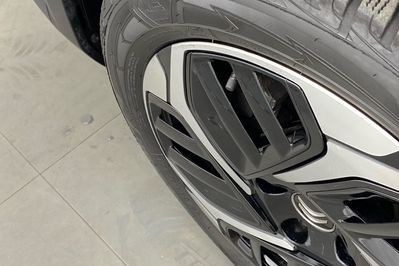 Citroen C4 Shine 1.5 BlueHDI EAT8