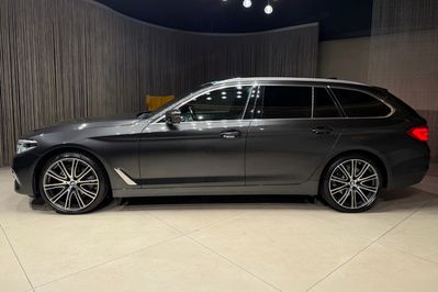 BMW Seria 5 520D Luxury Line