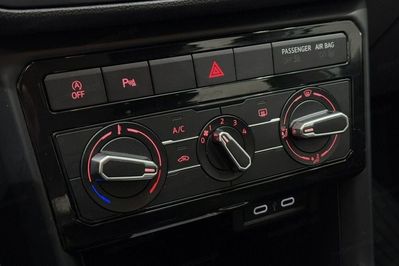 Volkswagen T-Cross 1.0 TSI Life