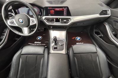 BMW Seria 3 320d xDrive M Sport