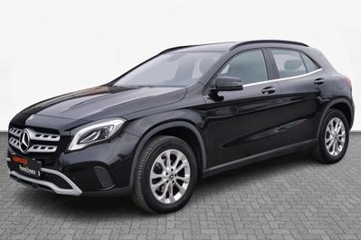 Mercedes GLA 180 7G-DCT Style