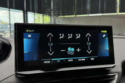 Peugeot 3008 1.6 PureTech Hybrid PHEV Allure S&S EAT8