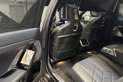 BMW Seria 7 740d xDrive M Sport