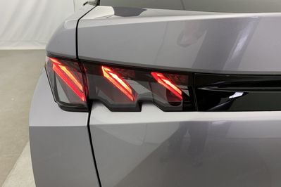 Peugeot 3008 GT 1.2 mHEV e-DCS6