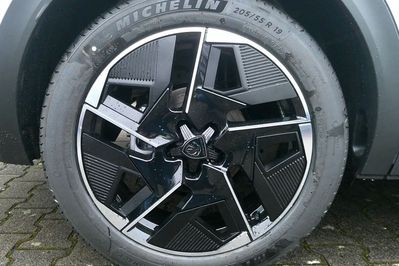 Peugeot 408 GT e-DCS 1.2 mHEV