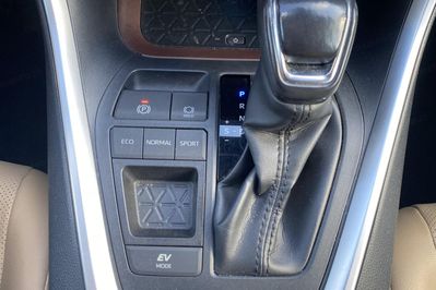 Toyota RAV4 2.5 Hybrid Executive 4x2