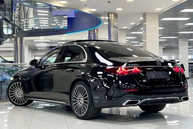 Mercedes Klasa E 220 d 4-Matic AMG