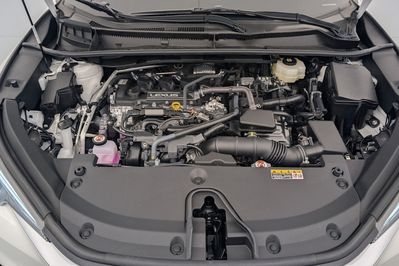 Lexus LBX 1.5 Hybrid AT