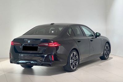 BMW Seria 5 520d xDrive M Sport