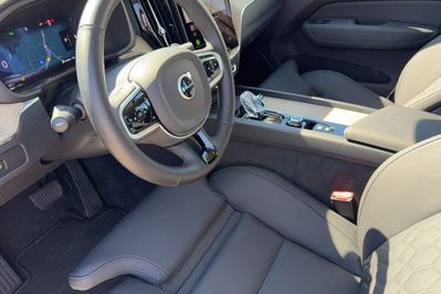 Volvo XC60 B5 B AWD Plus Bright aut