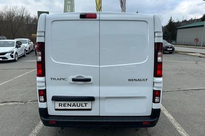 Renault Trafic L2H1 Extra AT9