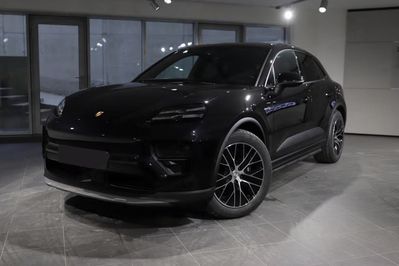 Porsche Macan 4