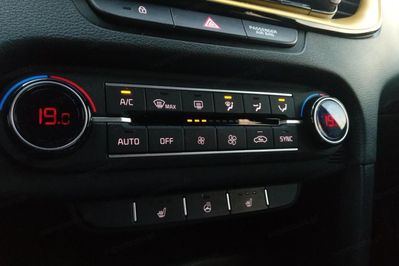 Kia XCeed 1.5 T-GDI  DCT