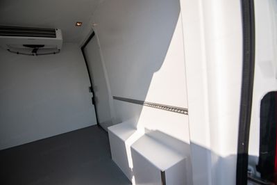 Fiat Ducato 3.3t L2H2 Zabudowa Izotermiczna