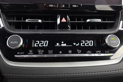 Toyota Corolla Cross 2.0 Hybrid Executive