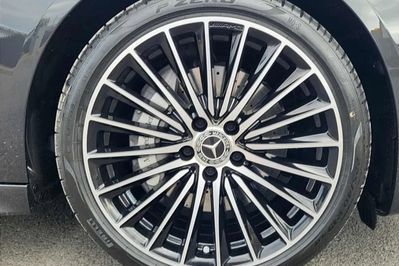 Mercedes Klasa C 200  4-Matic AMG