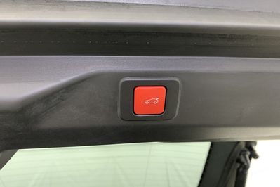 Peugeot 3008 GT 1.2 mHEV e-DCS6