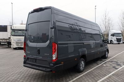 Iveco Daily 35S18 18m3 L4H3