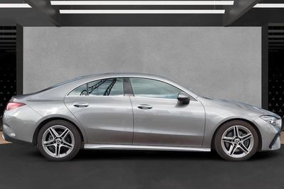Mercedes CLA 200 AMG Line