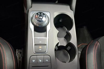 Ford Kuga 2.5 FHEV