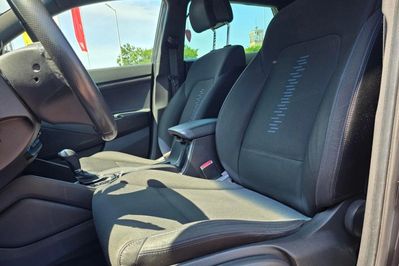 Hyundai Tucson 1.7 Crdi Bluedrive Style 2WD Dct