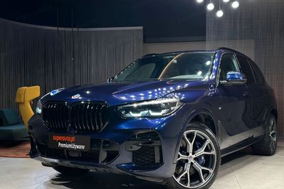BMW X5 M50i