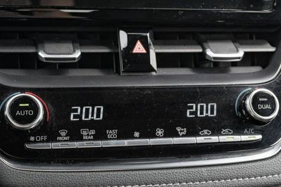 Toyota Corolla 1.8 Hybrid Comfort