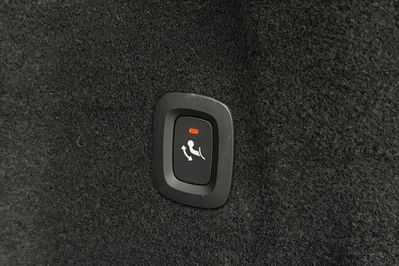 Volvo XC60 B5 B AWD Plus Dark