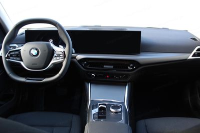 BMW Seria 3 320i xDrive