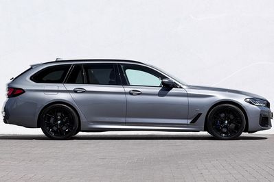 BMW Seria 5 Touring 530i xDrive M Sport