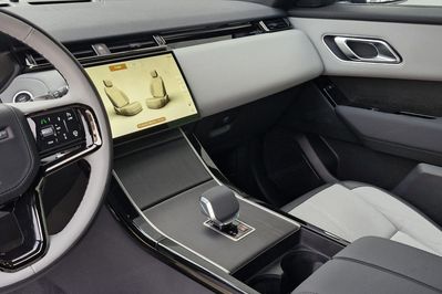 Land Rover Range Rover Velar D200 Dynamic SE