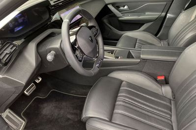 Peugeot 408 GT Exclusive S&S 1.2 mHEV  e-DSC6