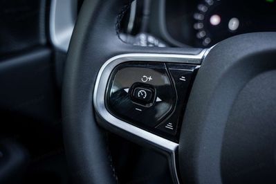Volvo XC60 B5 AWD Ultra Black Edition