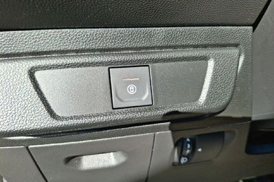 Dacia Jogger Extreme+ 1.6 Hybrid AT 7-miejsc