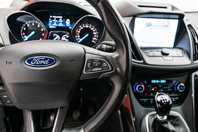 Ford Kuga 1.5 EcoBoost Titanium