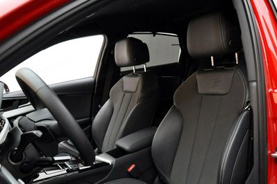 Audi A4 35 TDI mHEV S Line S tronic