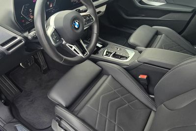 BMW Seria 2 220i mHEV M Sport