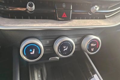 Skoda Superb 2.0 TDI SCR 4x4 L&K DSG