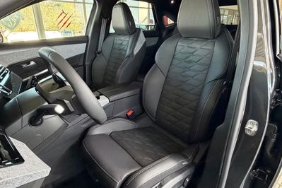 Peugeot 3008 GT Exclusive e-DCS6 1.2 mHEV
