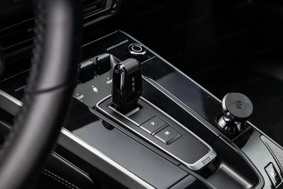 Porsche 911 Carrera 4 Pdk