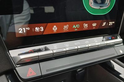 Renault Austral 1.2 e-Tech Full Hybrid 200 Techno Mmt