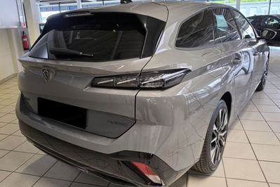 Peugeot 308 Allure EAT8 1.5 BlueHDi