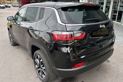 Jeep Compass Altitude 1.5 T4 mHEV DCT FWD